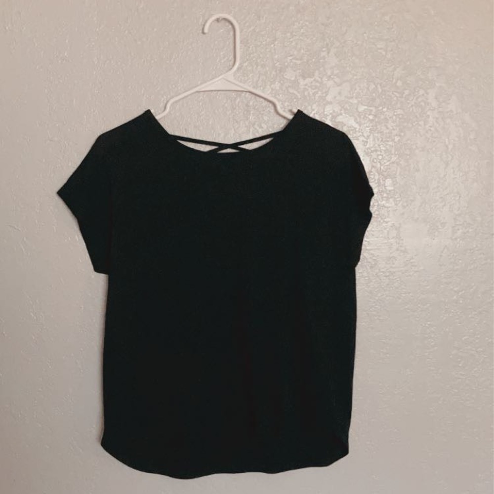 Black short sleeve top